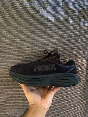 Hoka One One Bondi 8 Triple Black